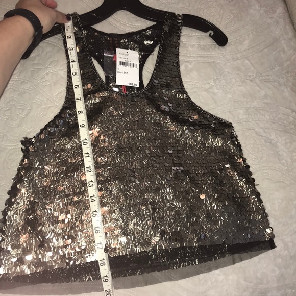 Nordstrom Savvy RAGA Gold sequin top😍 - Picture 4 of 8
